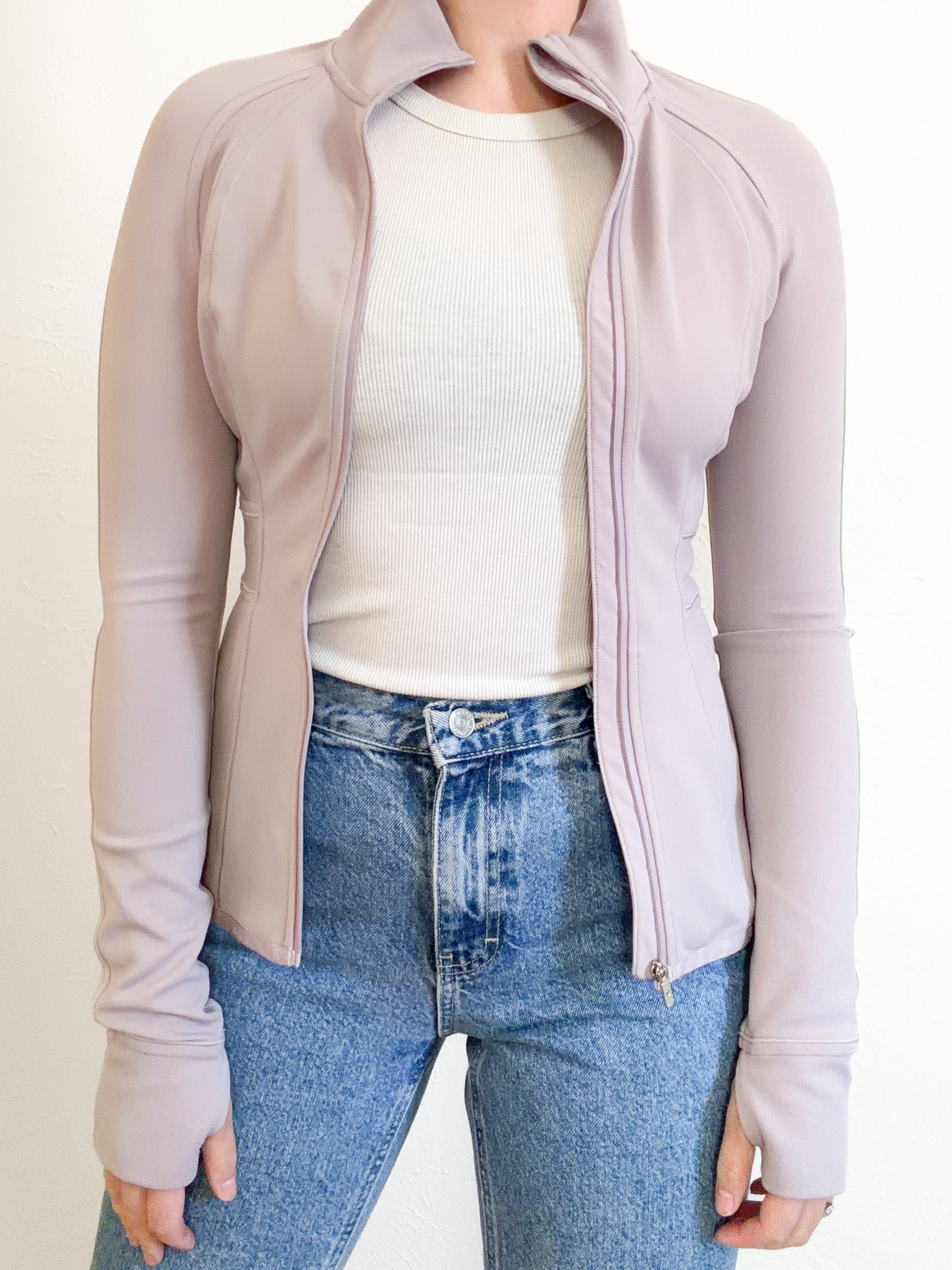 Lululemon Lilac In-Profile Jacket (2) – peachandpinethrift