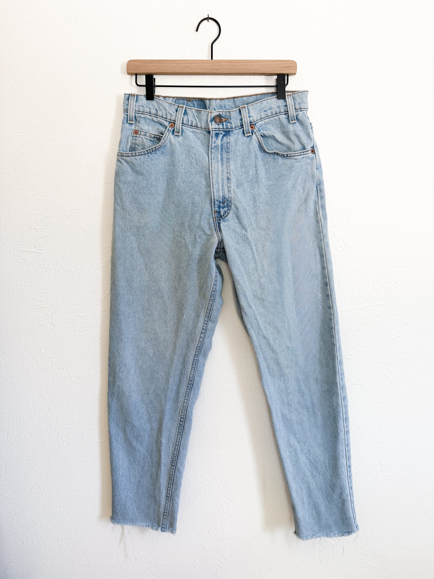 Vintage Levi’s 550 Orange Tab Jeans (32)