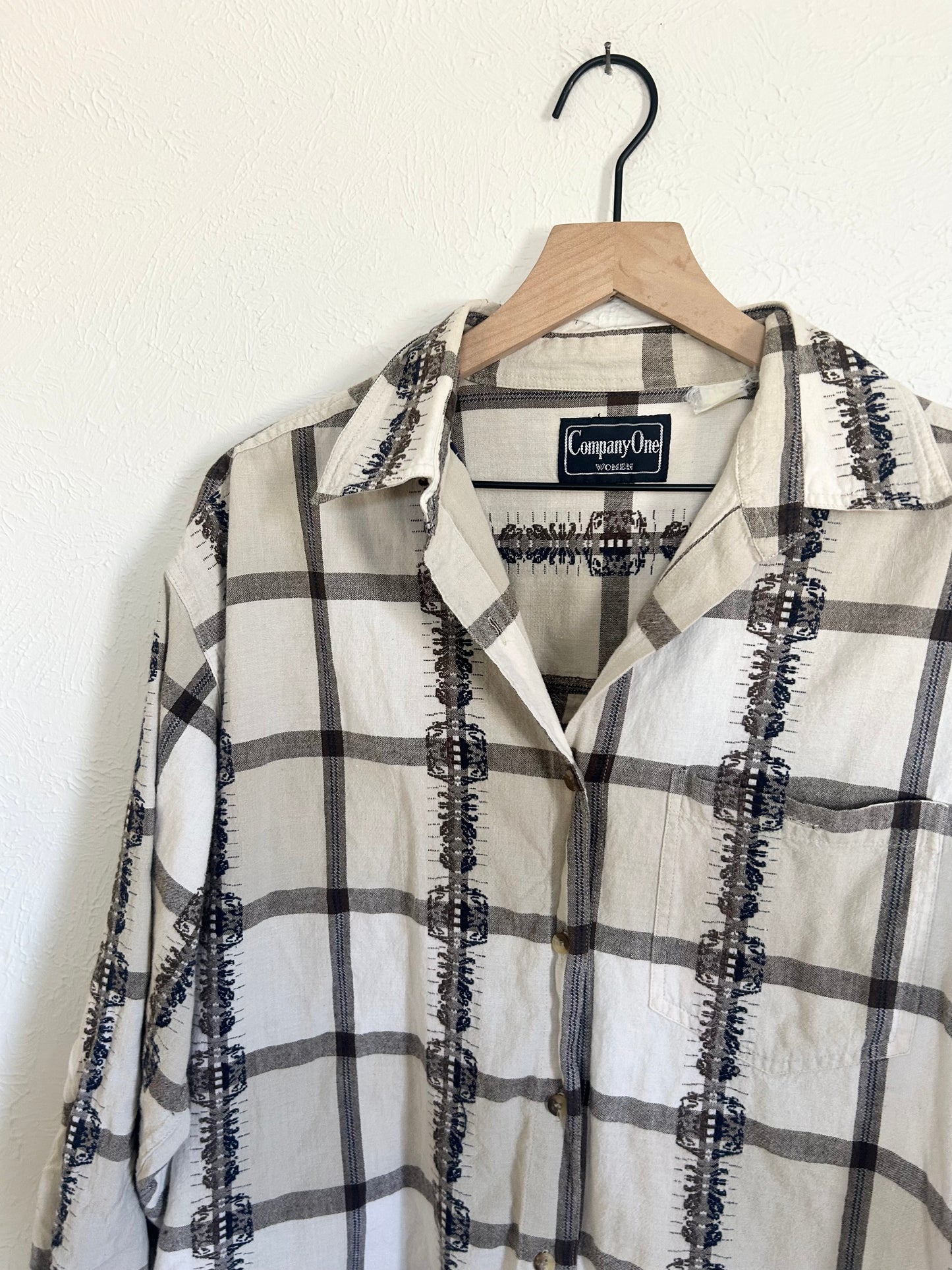 Tan & Navy Vintage Flannel (XL)