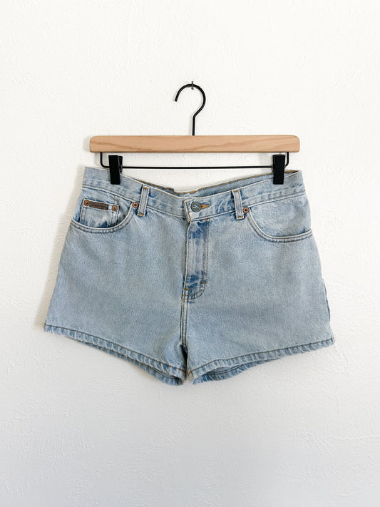 Calvin Klein Vintage Light Wash Shorts (8)