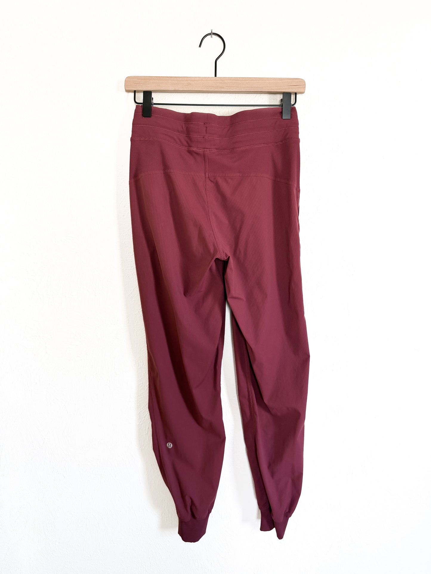 Lululemon Dance Studio Jogger (4)