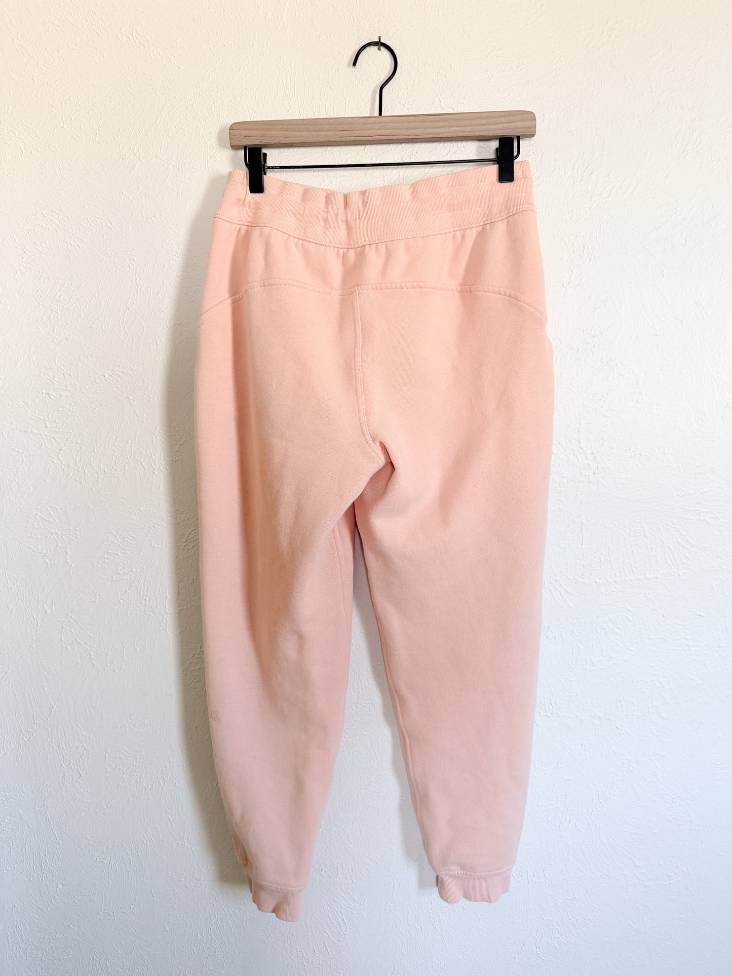 Lululemon Scuba Pink Joggers (8)