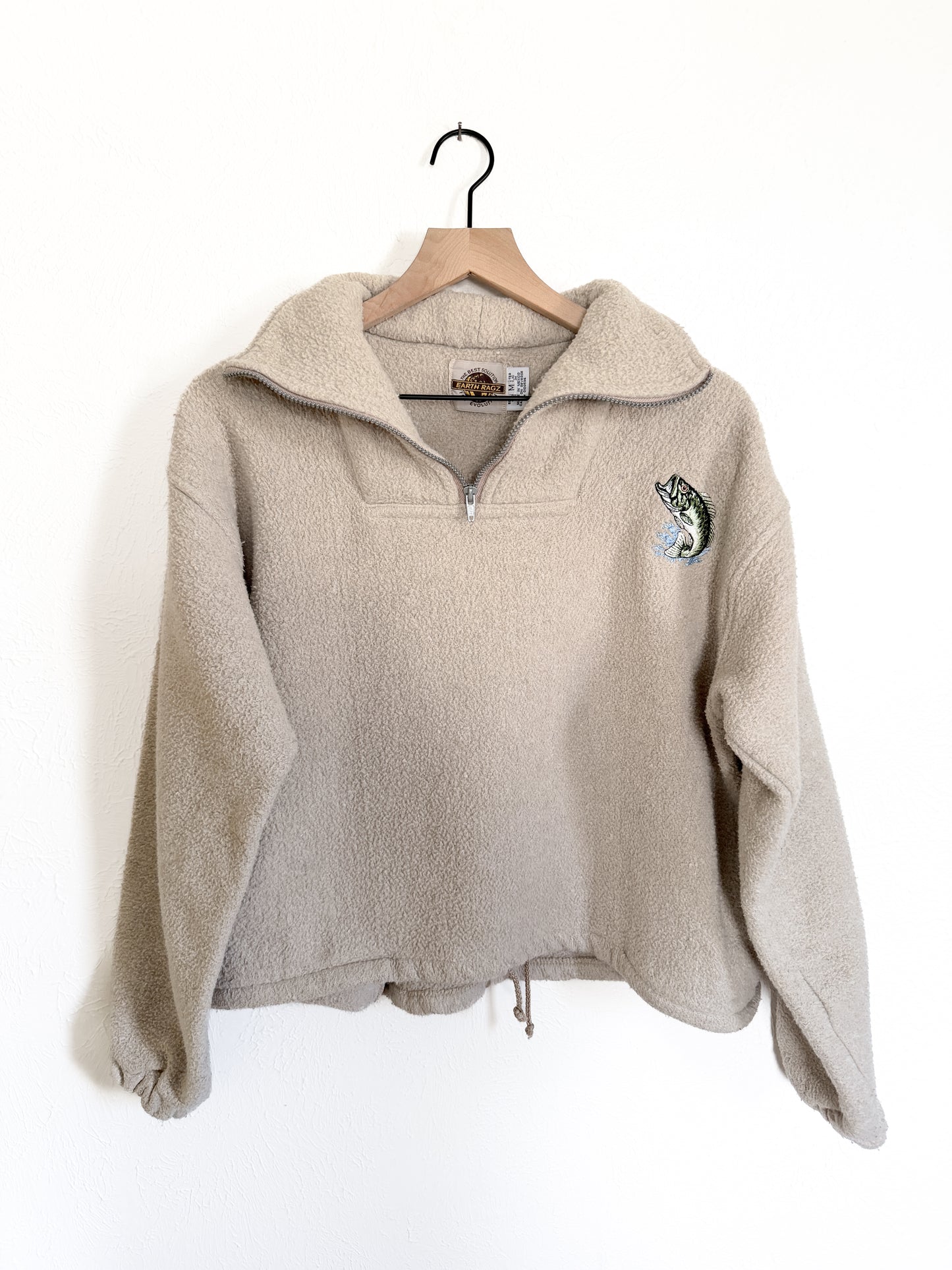 Earth Ragz Embroidered Fish Pullover (M)