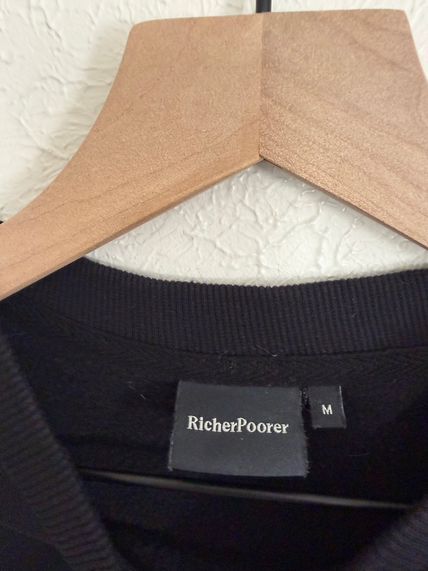 RicherPoorer Black Cropped Fleece Pullover Crewneck (M)